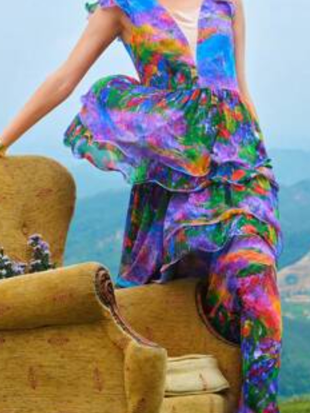 MOTF X Maria-Victoria Checa Ruffle Layered Dress - Picture 11 of 12